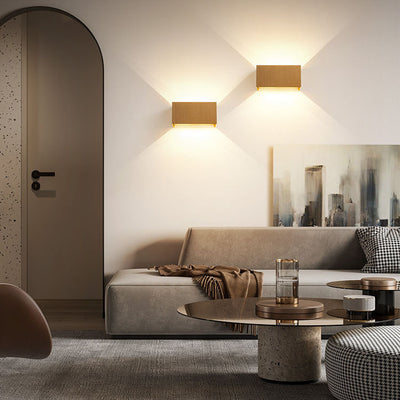 Delira Minimalistische LED Wandlamp met Verstelbare Lichtbundel