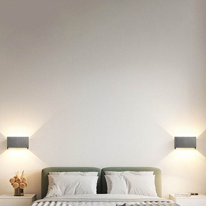 Delira Minimalistische LED Wandlamp met Verstelbare Lichtbundel