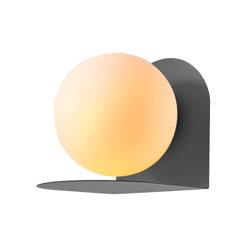 Delira Wandlamp Glasbol Mat Glas