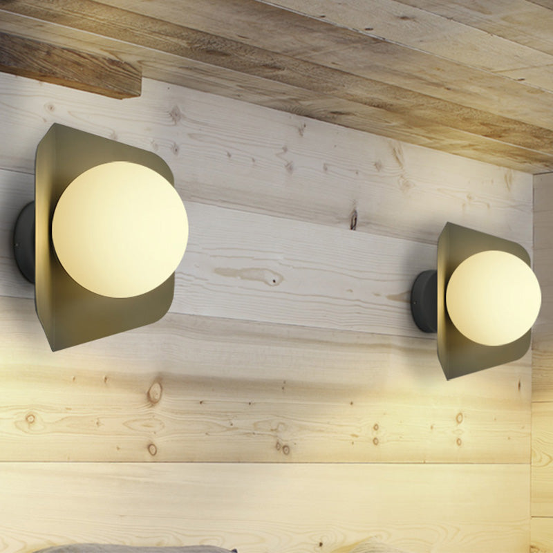 Delira Wandlamp Zeskant Glasbol
