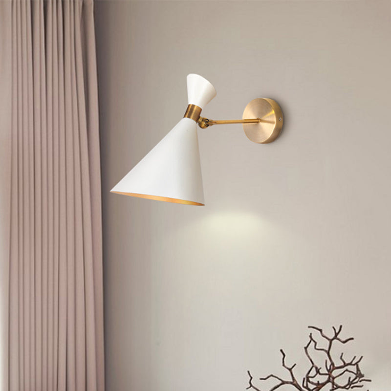 Delira Wandlamp Metaal Flared Modern