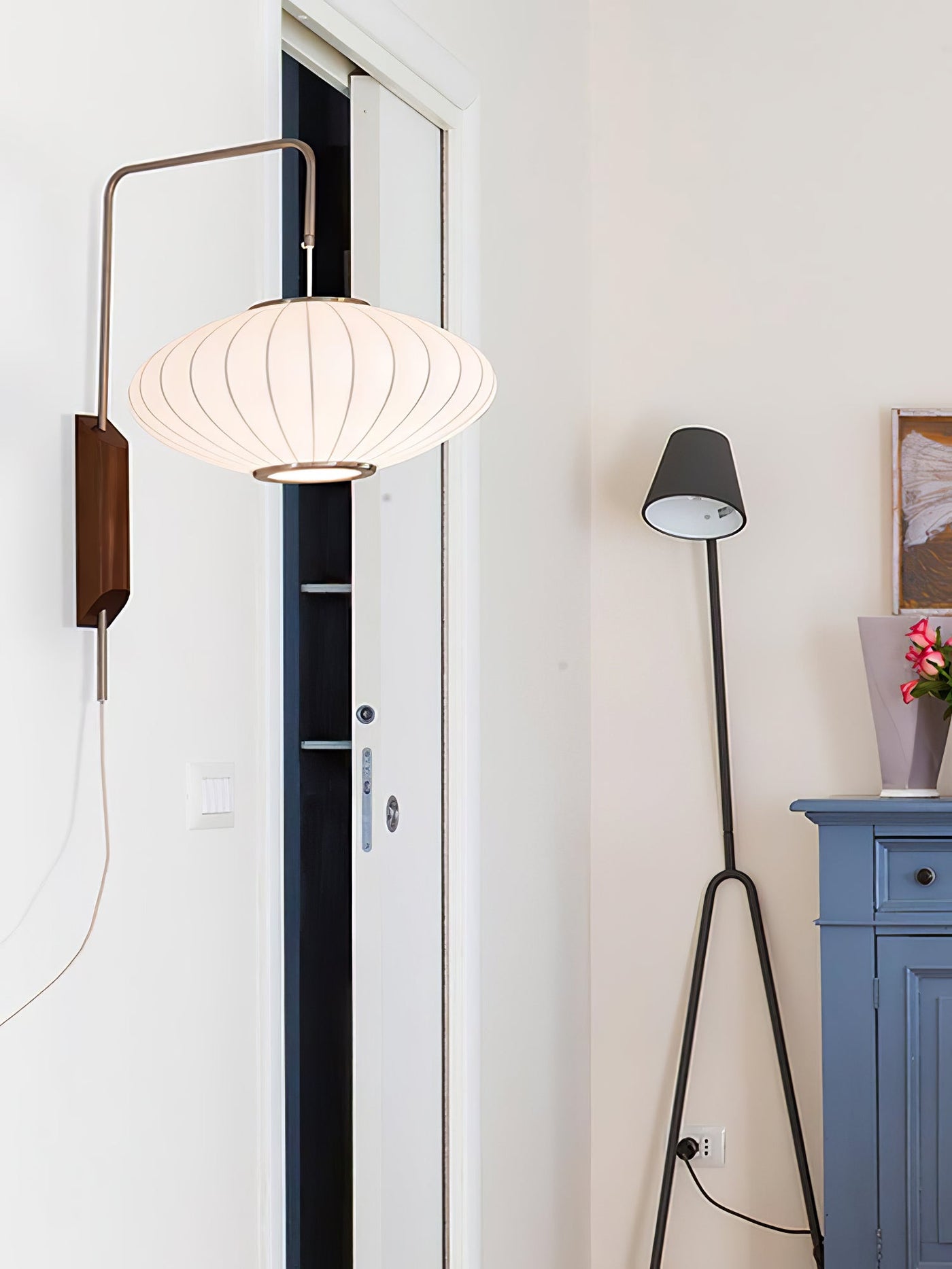 Delira Wandlamp Sferisch Verstelbaar Ontwerp