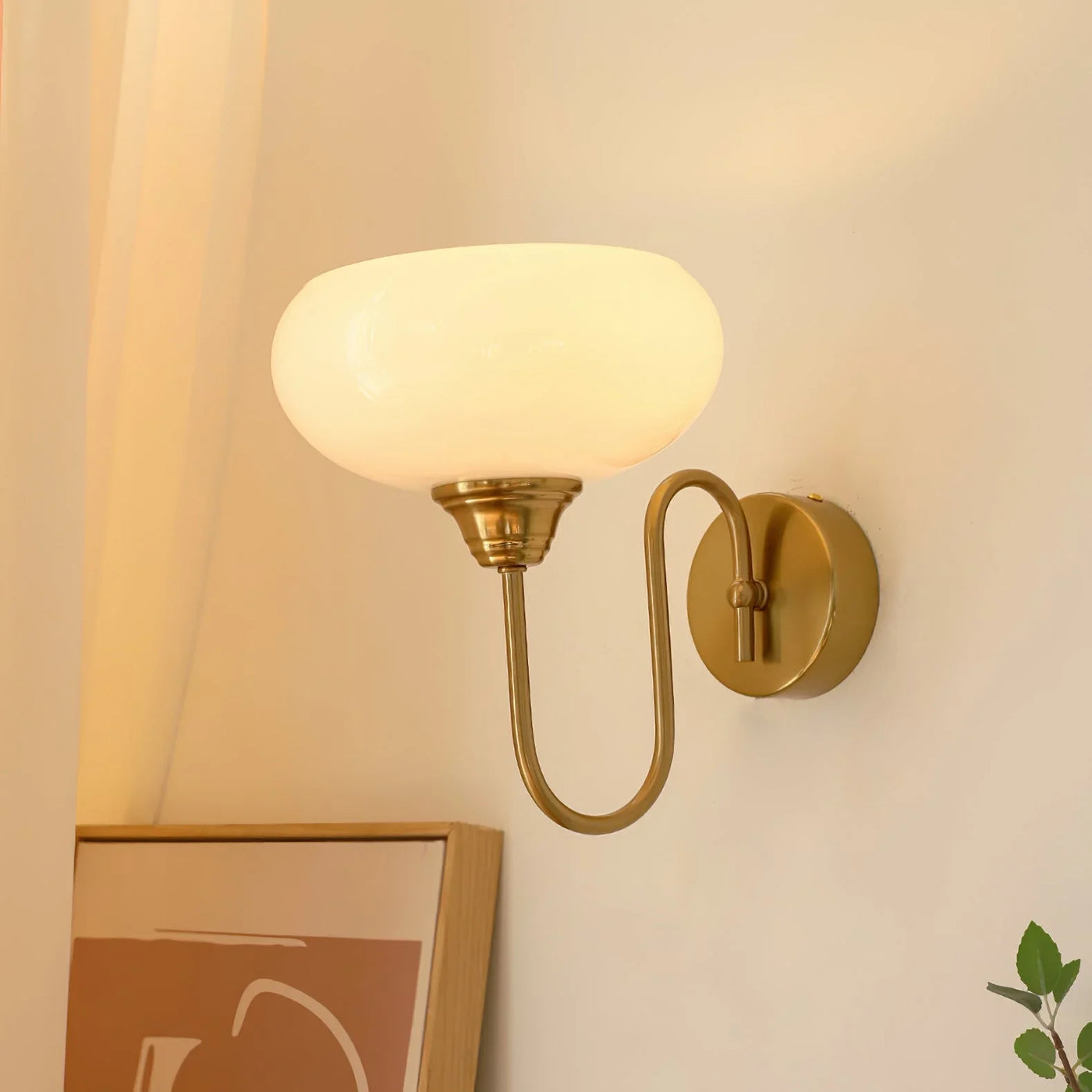 Delira Wandlamp Bauhaus Gebogen Glas