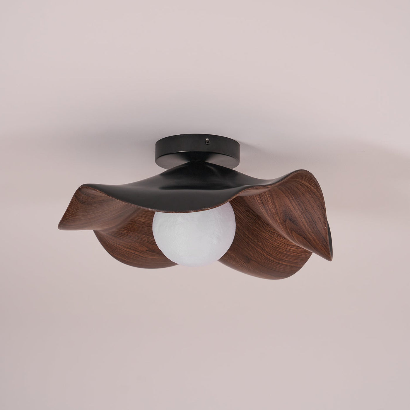 Delira Plafondlamp Subtiel Modern Design
