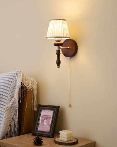 Delira Wandlamp Hout Met Stoffen Kap
