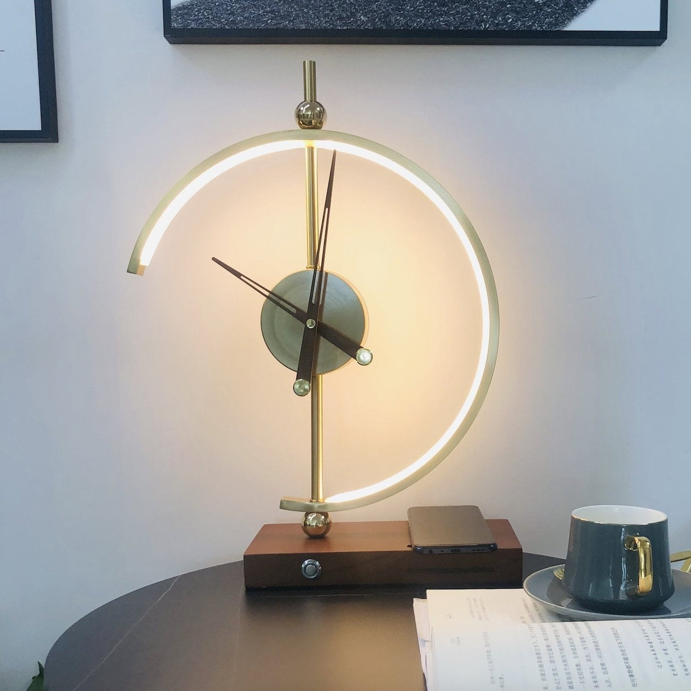 Delira Tafellamp Hout Klok en Oplader
