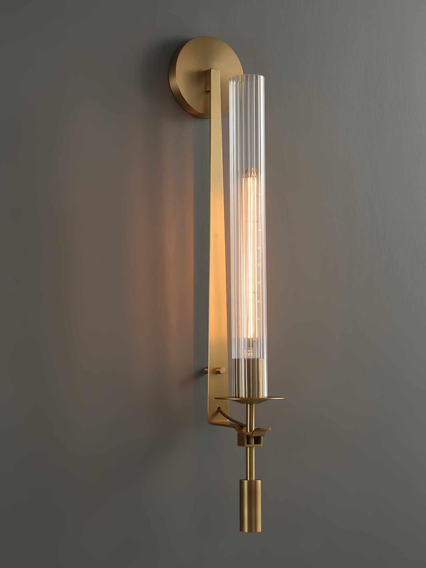 Delira Wandlamp Messing Geribbeld Glas