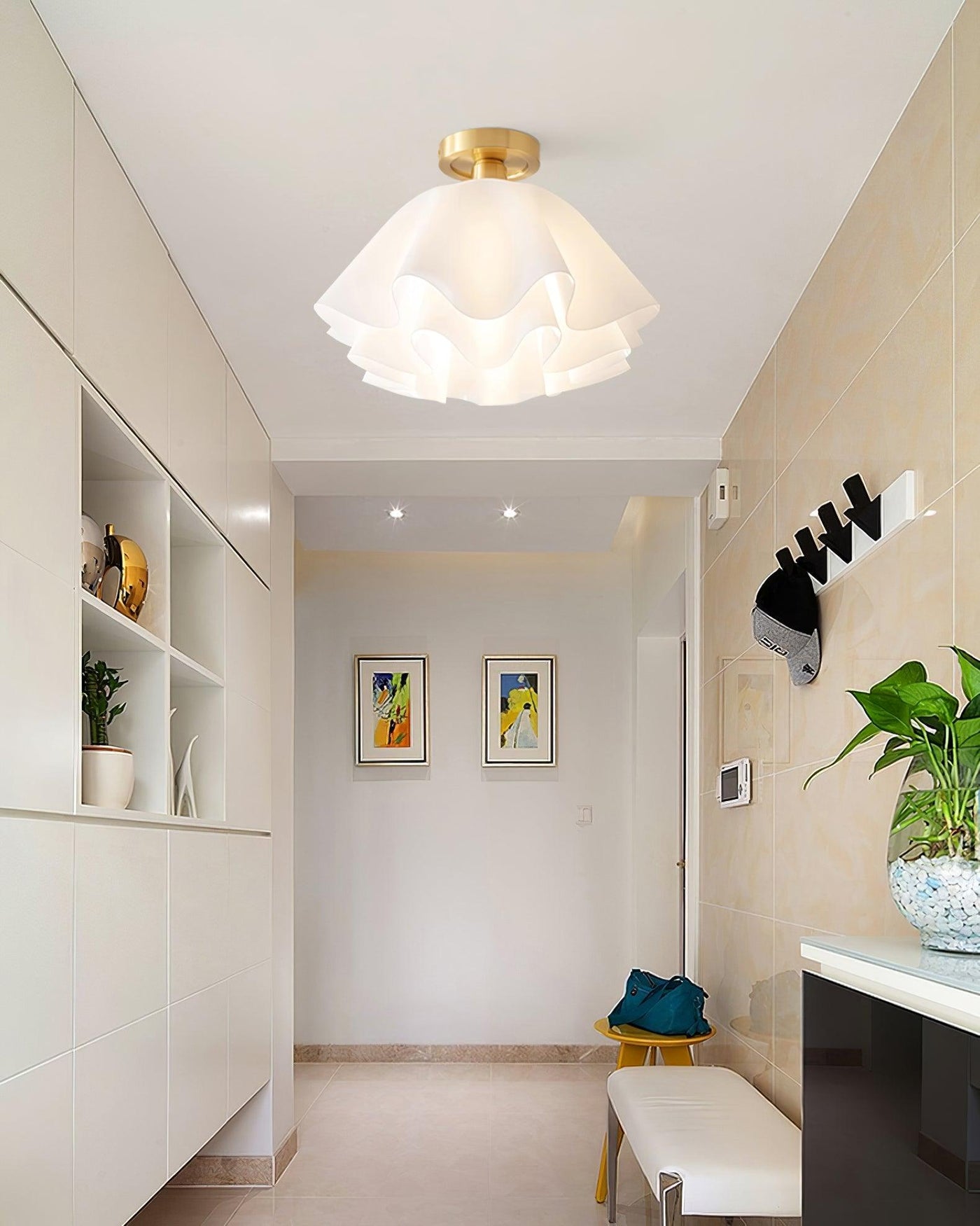 Delira Plafondlamp Gevouwen Witte Kap