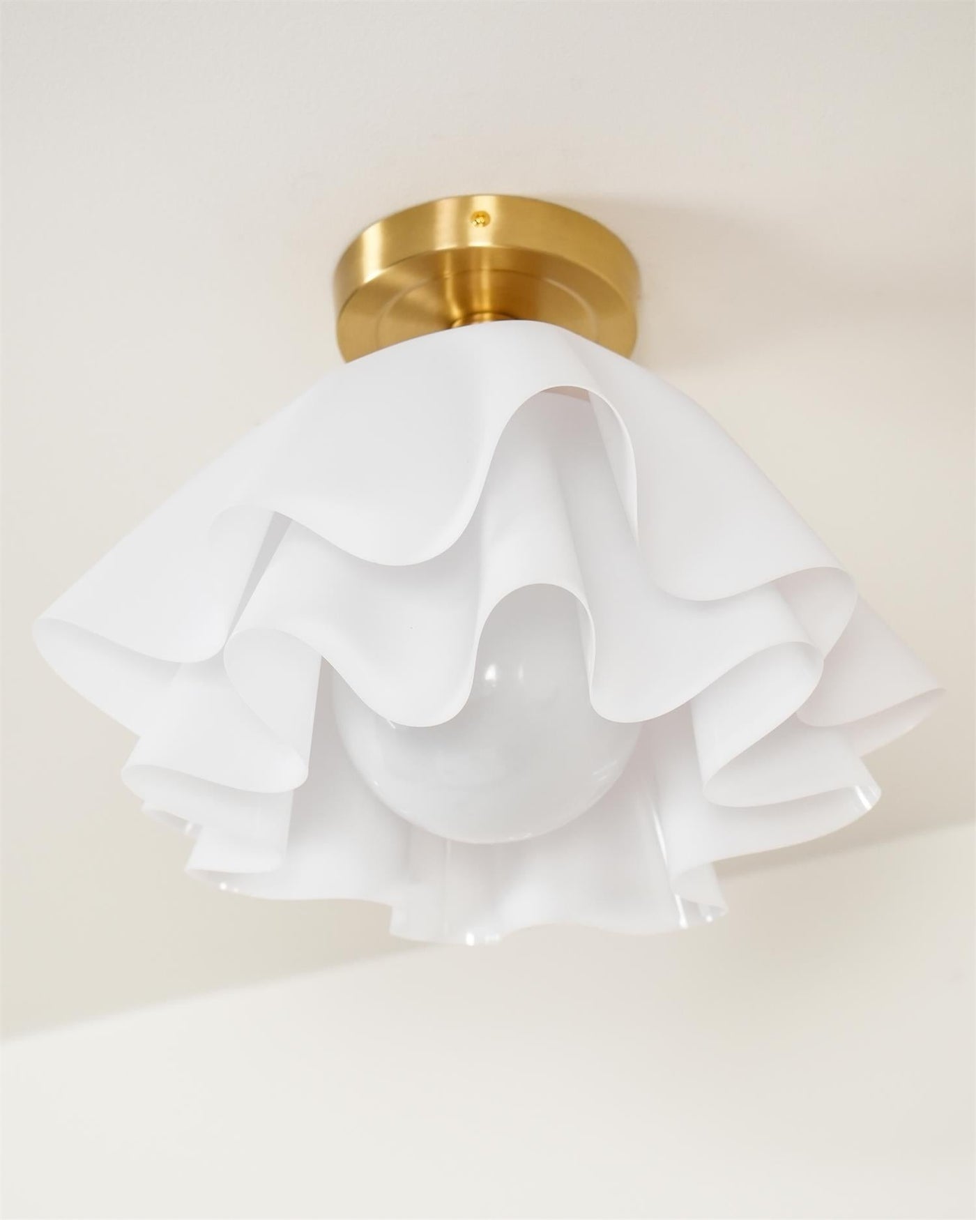 Delira Plafondlamp Gevouwen Witte Kap
