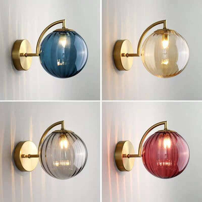 Delira Wandlamp Ronde Glazen Kap