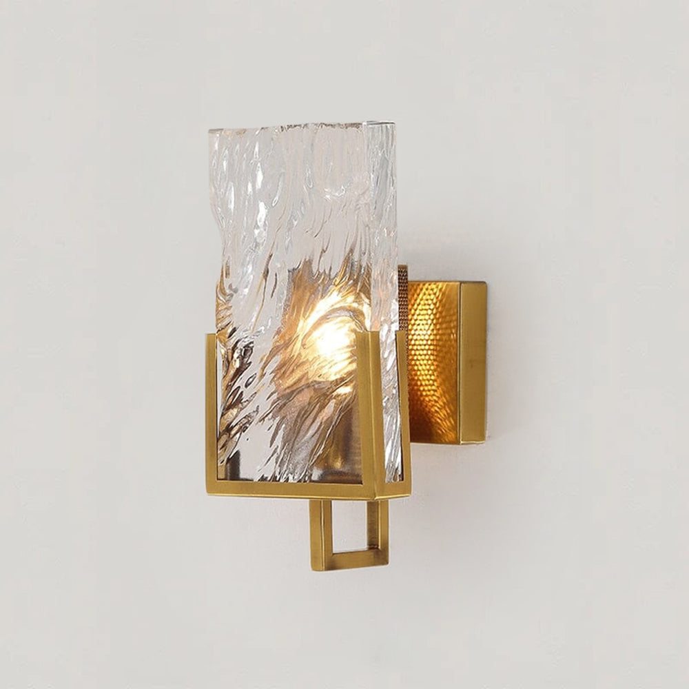 Delira Wandlamp Met Gouden Elegantie