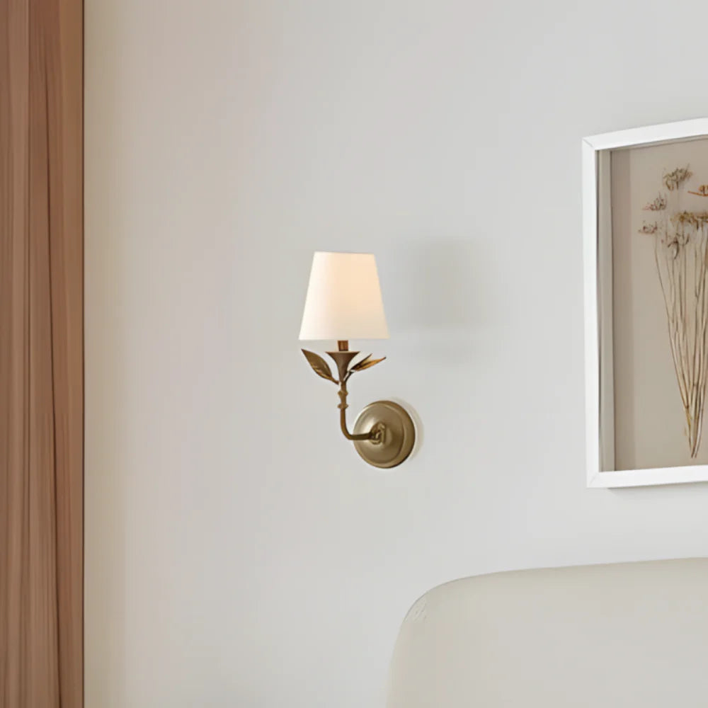 Delira Wandlamp Bloemvorm Antiek Messing