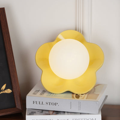 Delira Wandlamp Bloemvorm Glasdecor