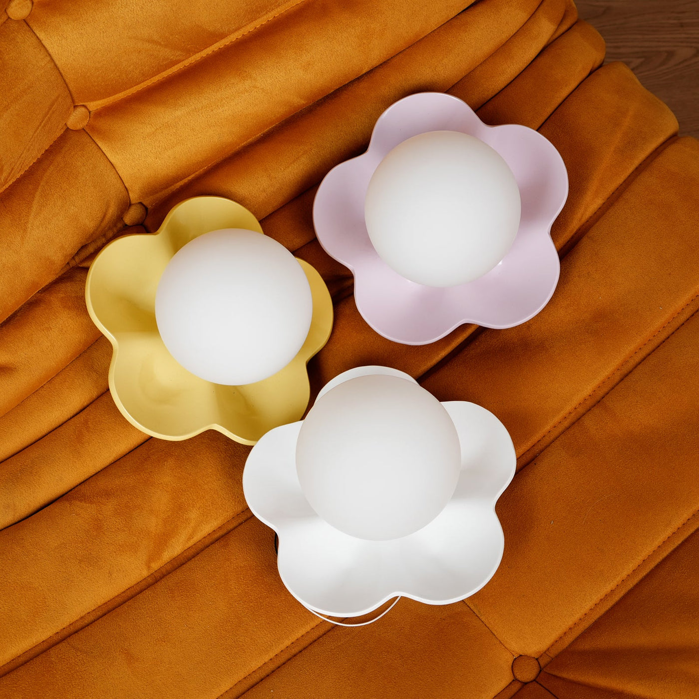 Delira Wandlamp Bloemvorm Glasdecor