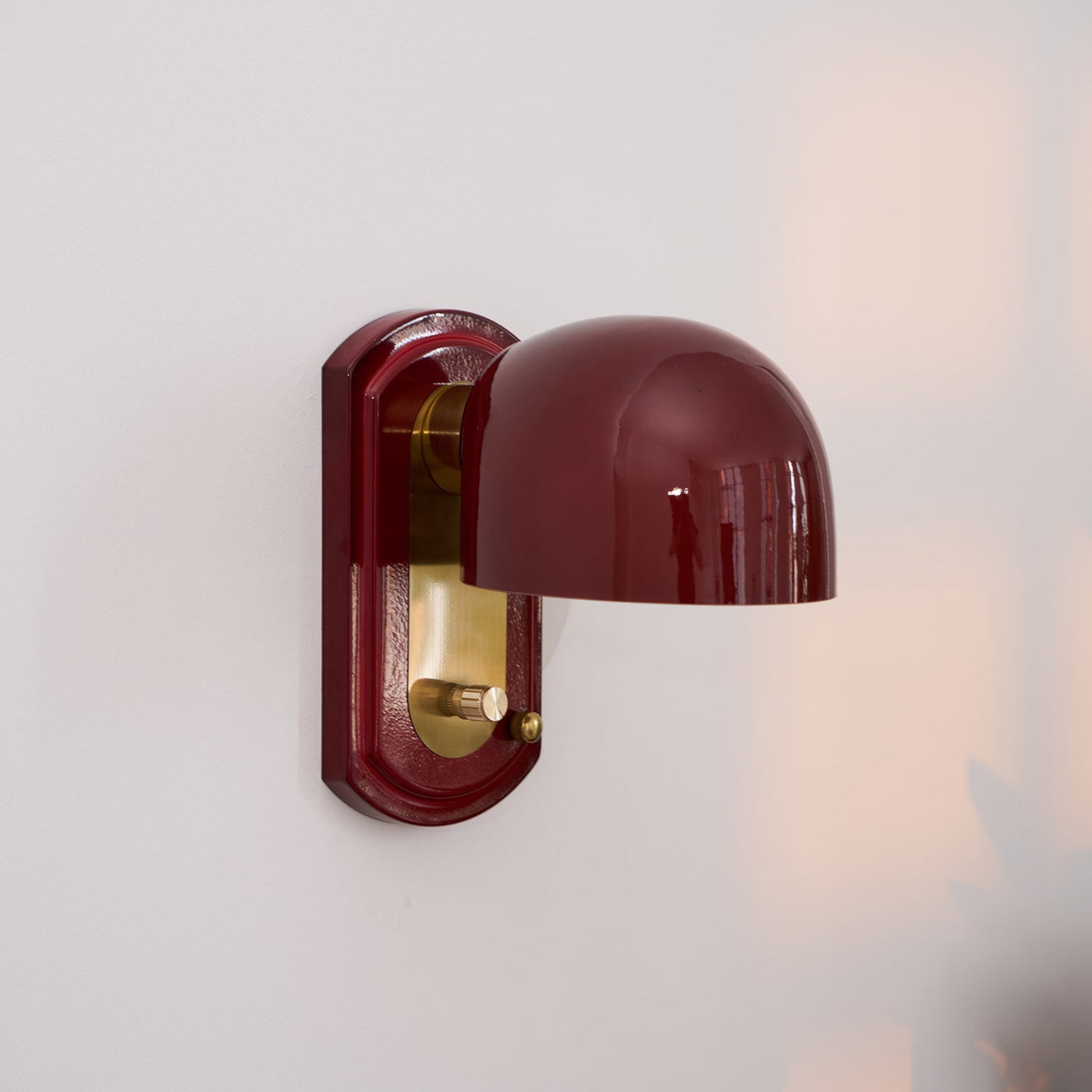 Delira Wandlamp Metaal Ronde Kap