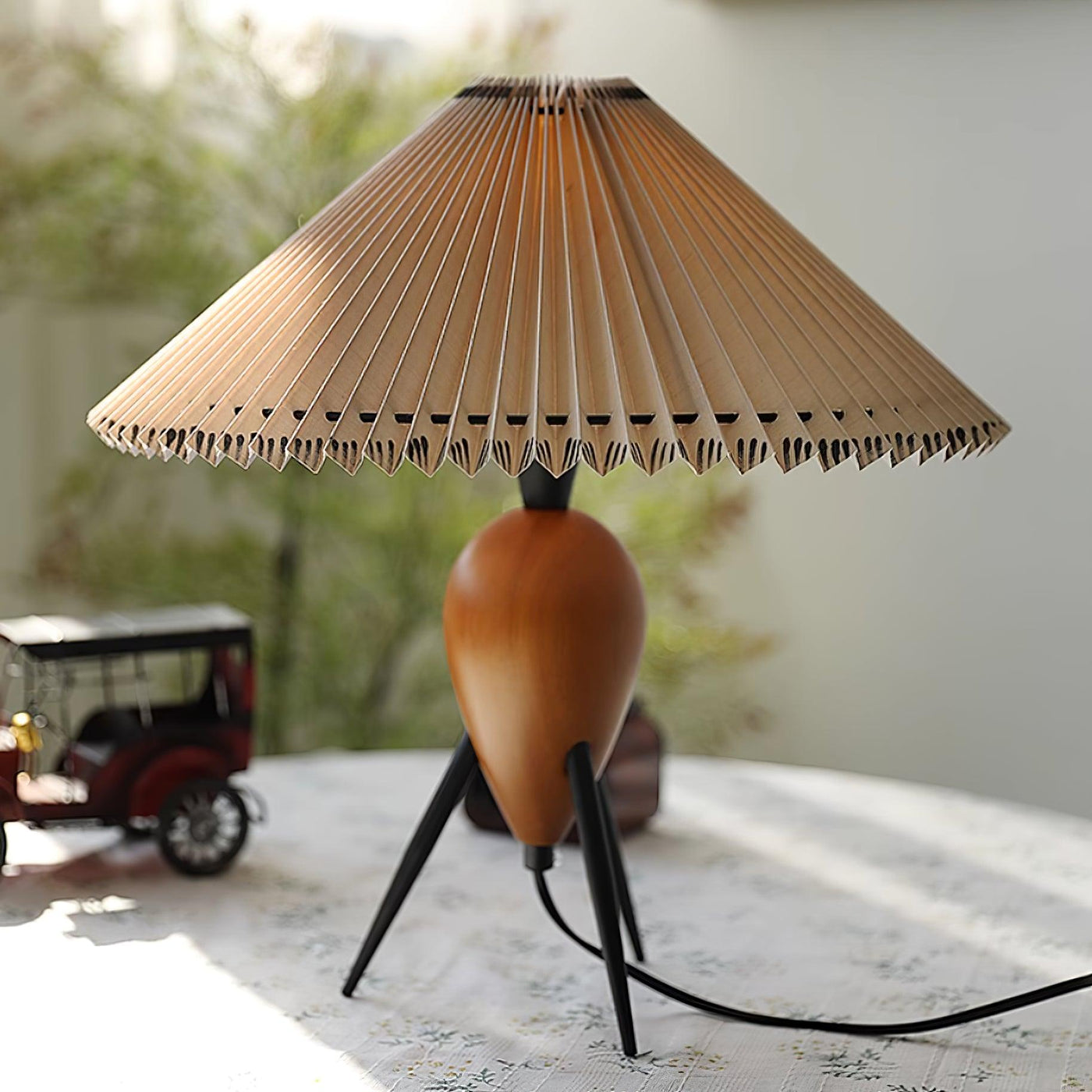 Delira Tafellamp Houtfineer Klassiek Design