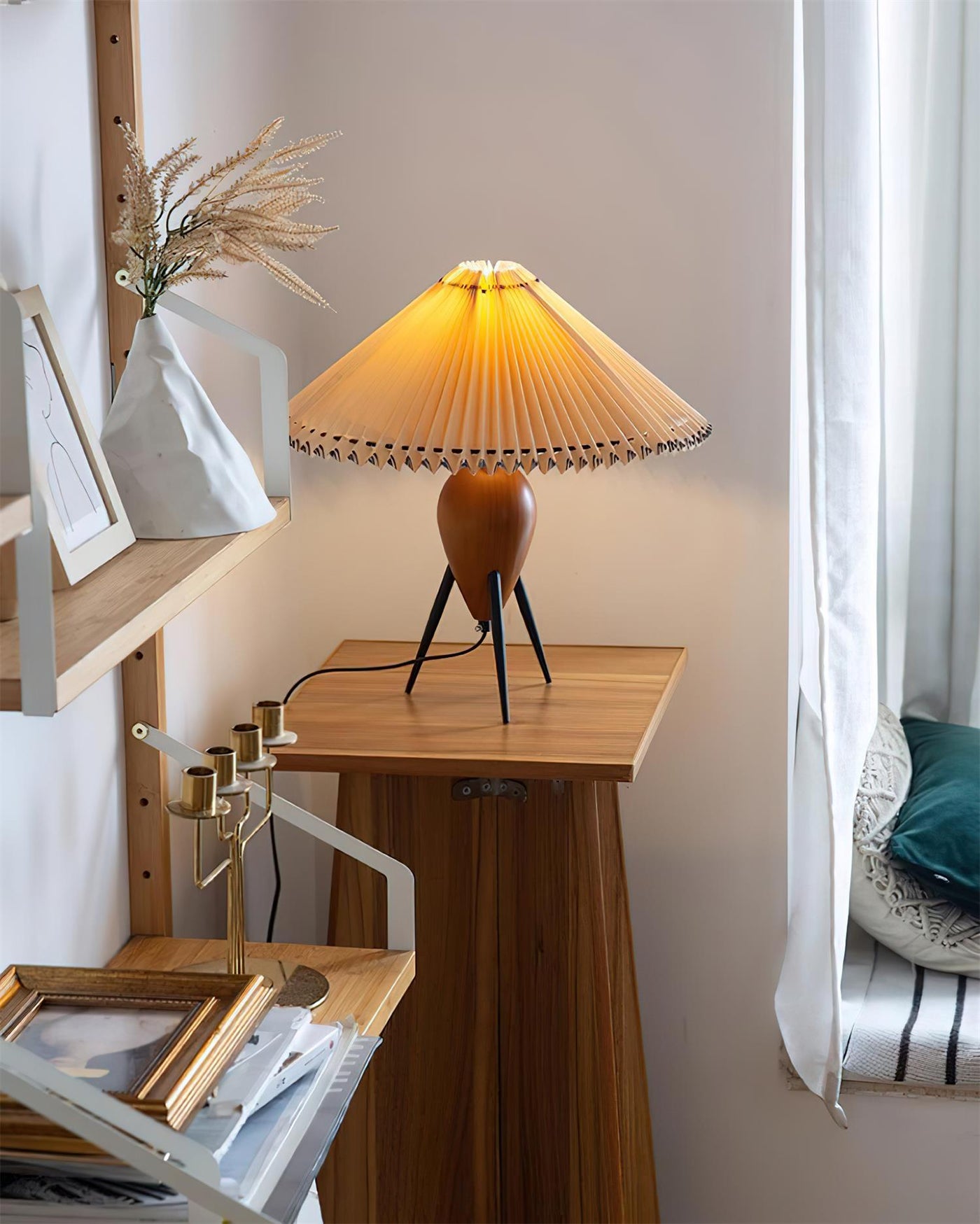Delira Tafellamp Houtfineer Klassiek Design