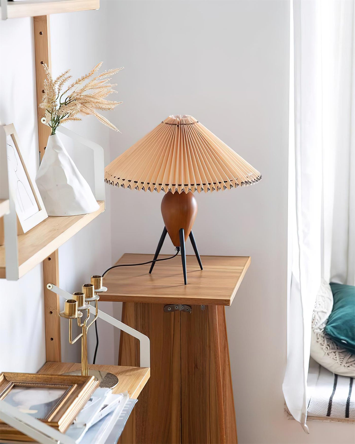 Delira Tafellamp Houtfineer Klassiek Design