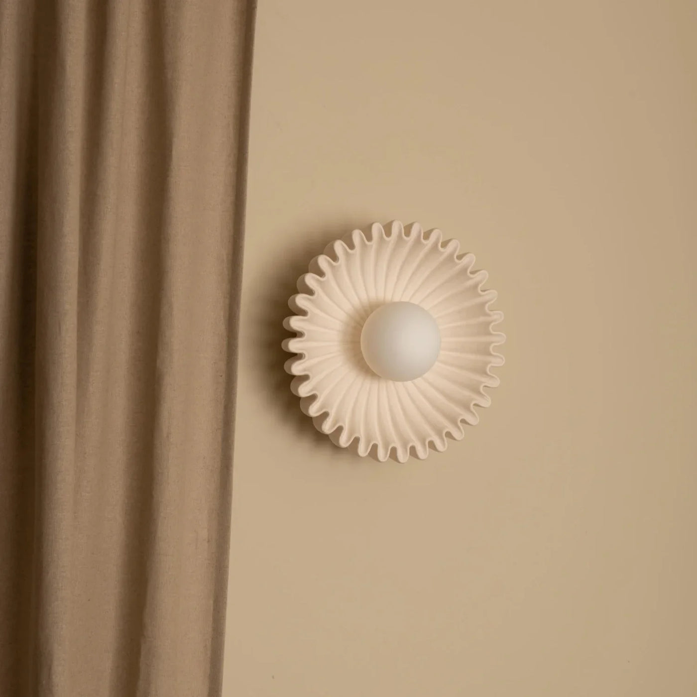 Delira Wandlamp Keramiek Bloemvorm