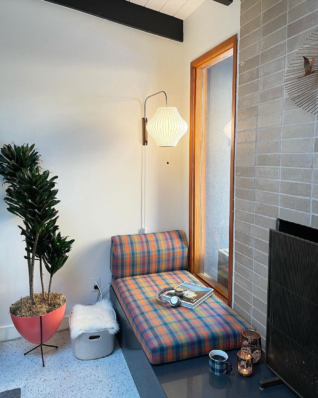 Delira Wandlamp Sferisch Verstelbaar Ontwerp