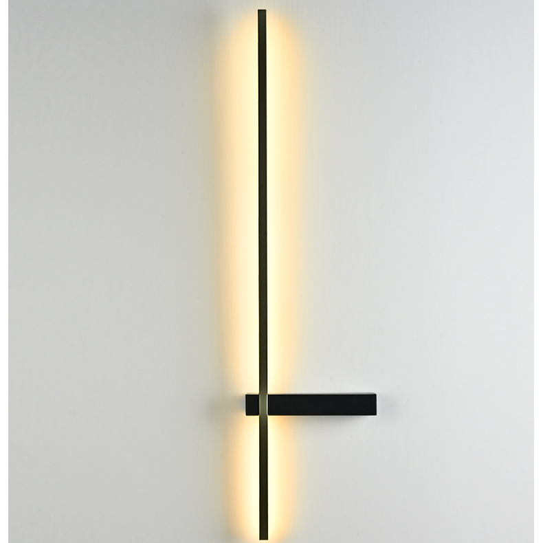 Delira Buiten Wandlamp met Modern Pijlerdesign