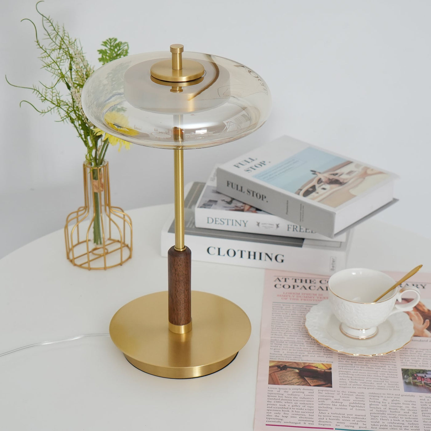 Delira Tafellamp Glas en Messing Modern Design
