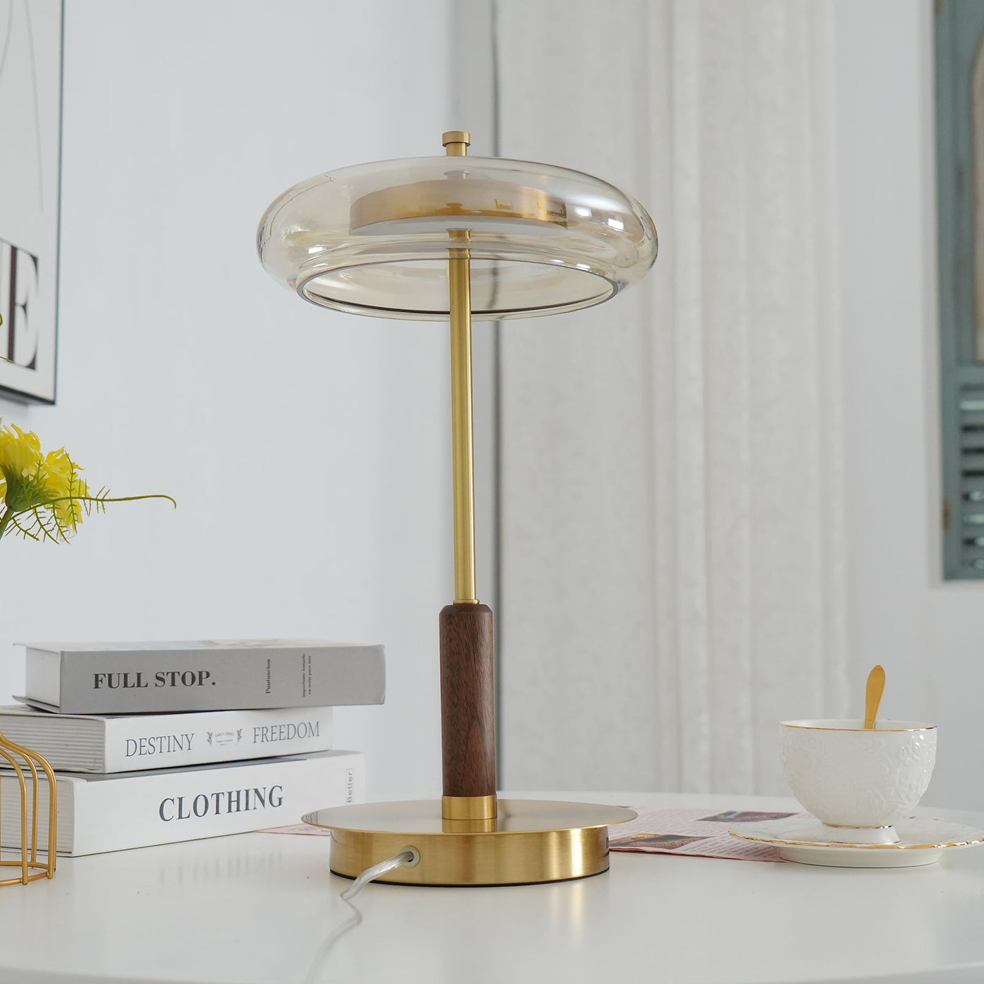 Delira Tafellamp Glas en Messing Modern Design