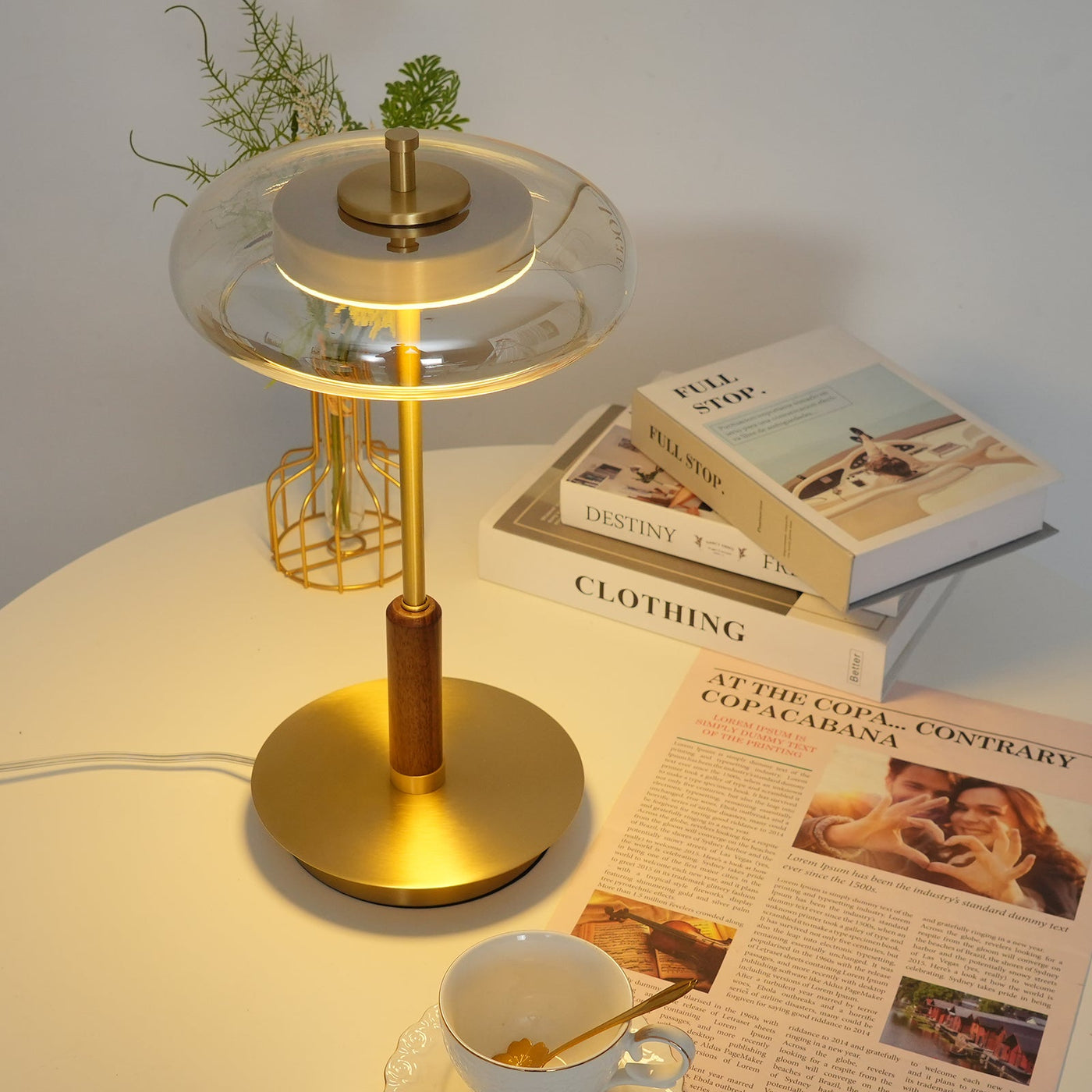 Delira Tafellamp Glas en Messing Modern Design