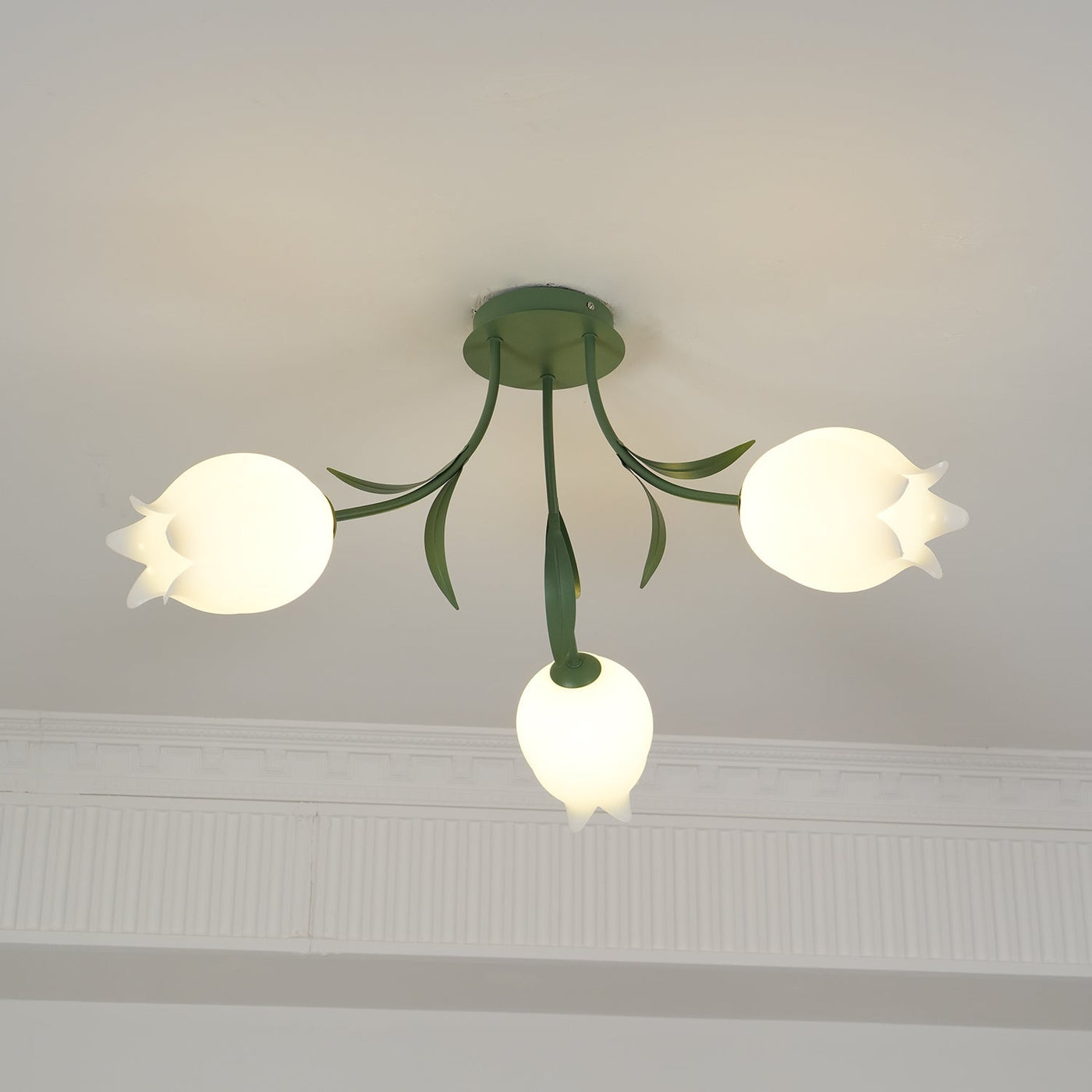 Delira Plafondlamp Bloemvormig Crèmekleurig