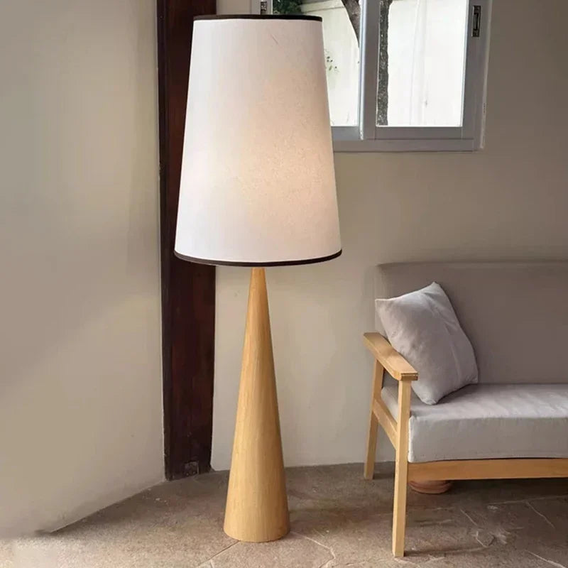 Delira Staande Lamp Nordic Elegant