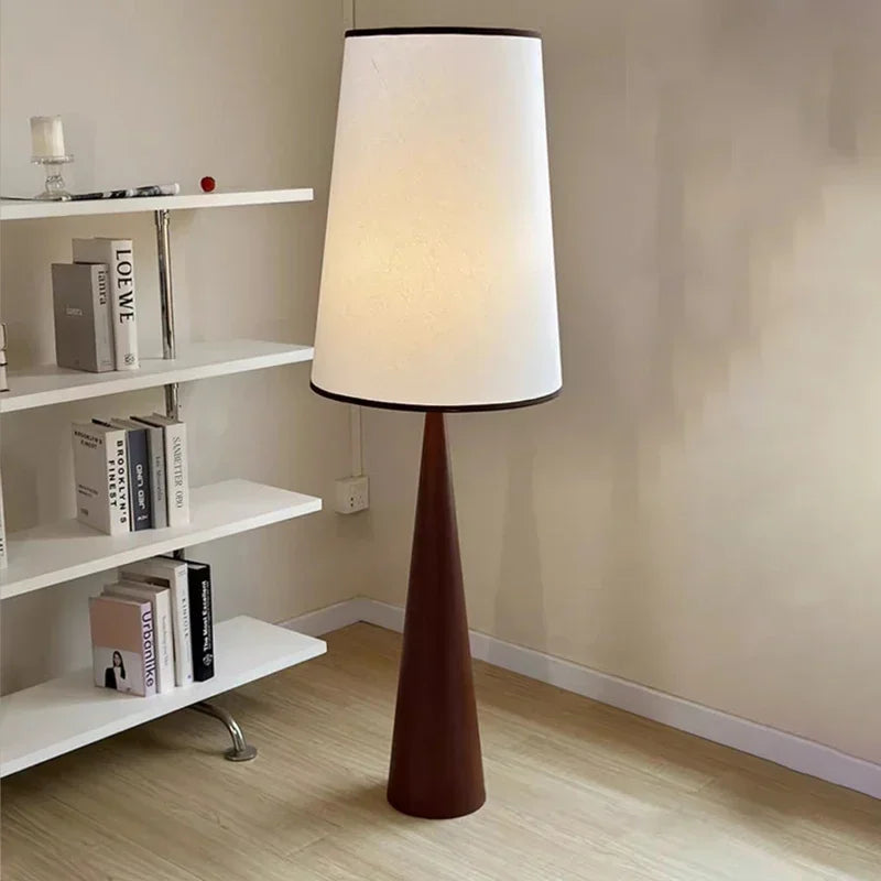 Delira Staande Lamp Nordic Elegant