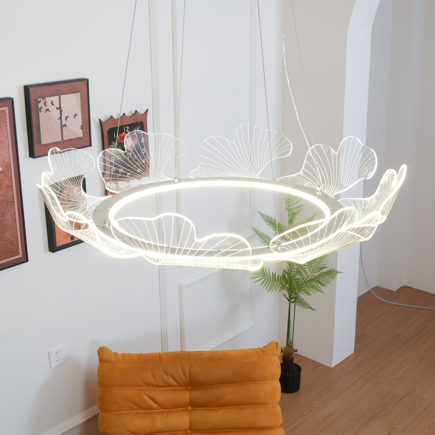 Delira Plafondlamp Bladvorm Elegantie
