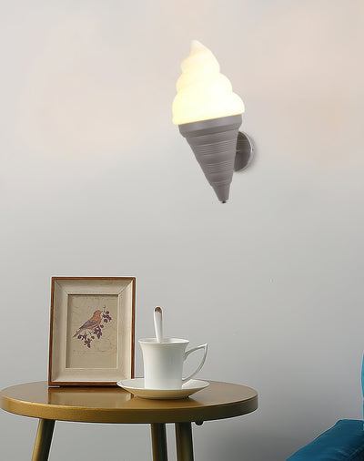 Delira Wandlamp Met Sierlijke Eenvoud
