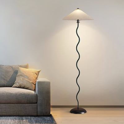 Delira Staande Lamp Golvend Ontwerp