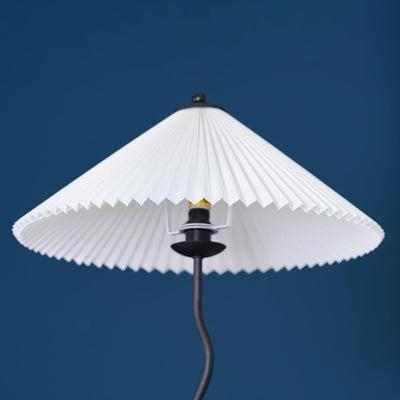 Delira Staande Lamp Golvend Ontwerp