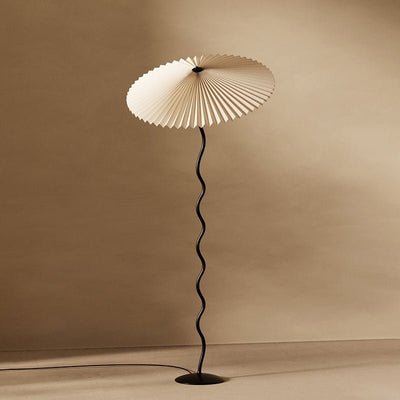Delira Staande Lamp Golvend Ontwerp