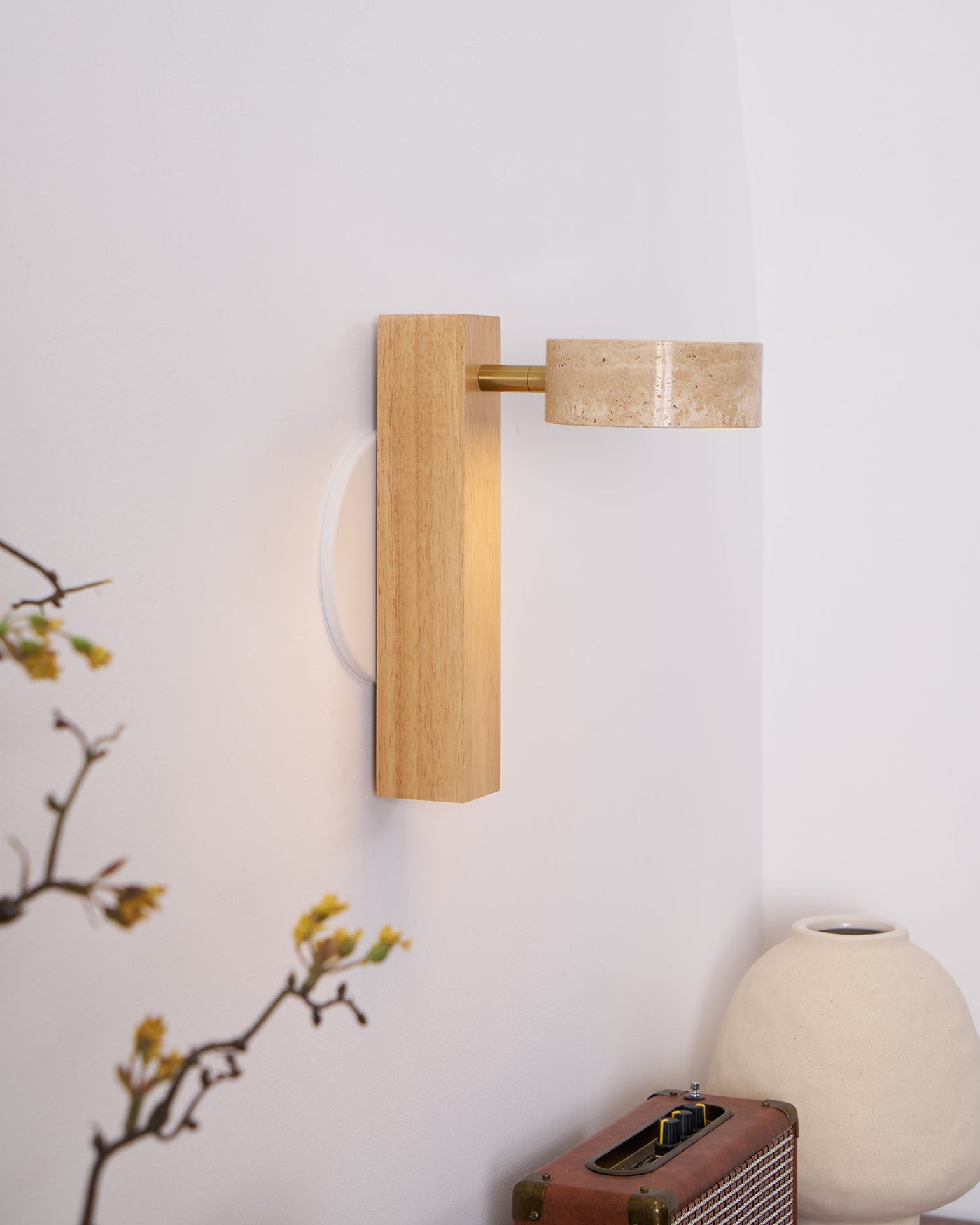 Delira Wandlamp Travertin Houten Design