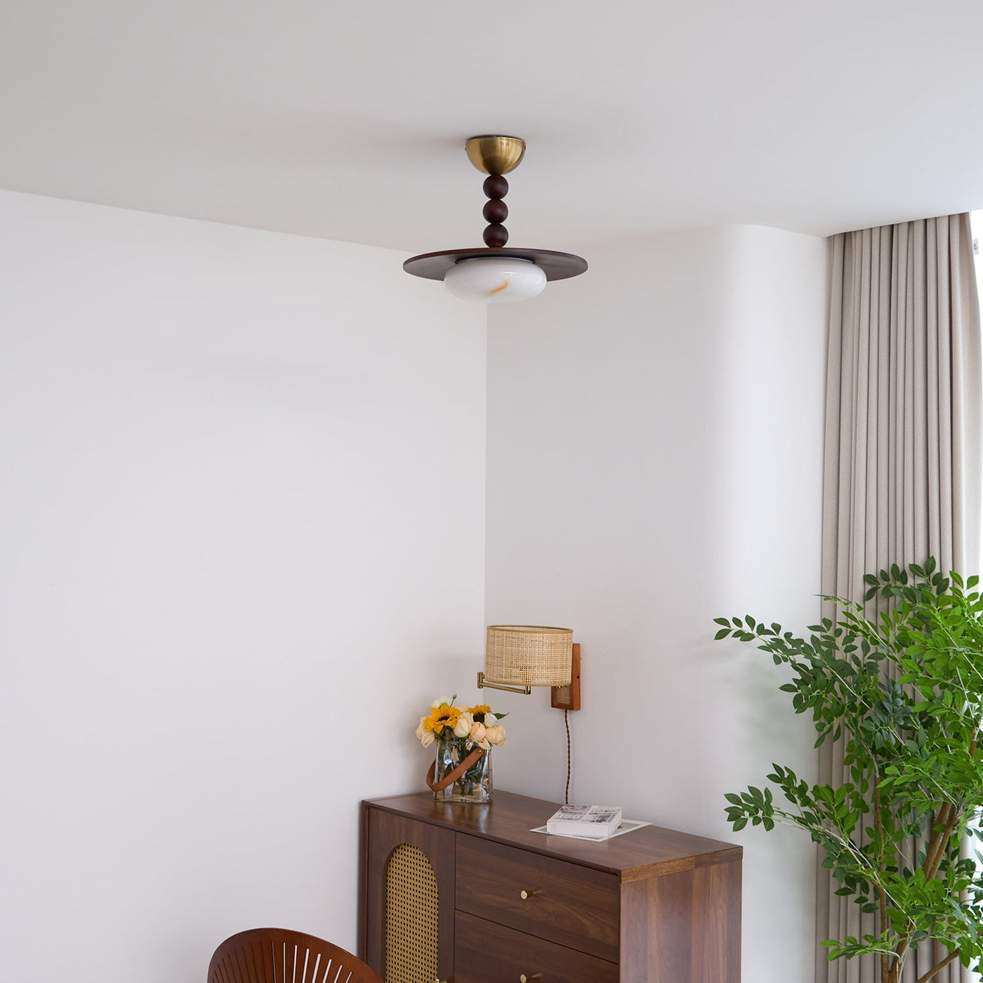 Delira Plafondlamp Walnoot Hout en Alabasterlook
